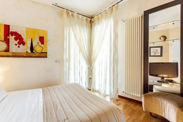 A Casa Minerva Rimini Exterior foto